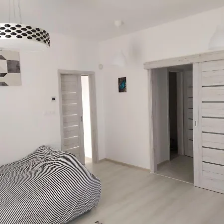 Apartman Till アパート ガランタ